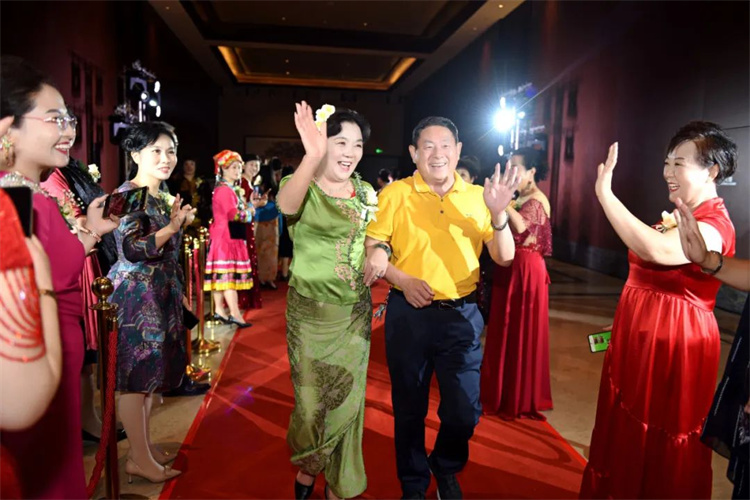 1697609243295097.jpg 22.jpg