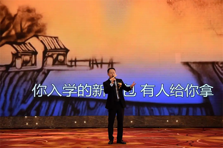 1697609847170032.jpg 53.jpg