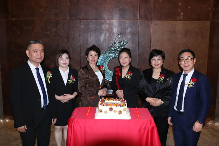 1715852057155742.jpg 60.jpg