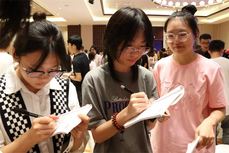 1728957561625631.jpg 9.jpg