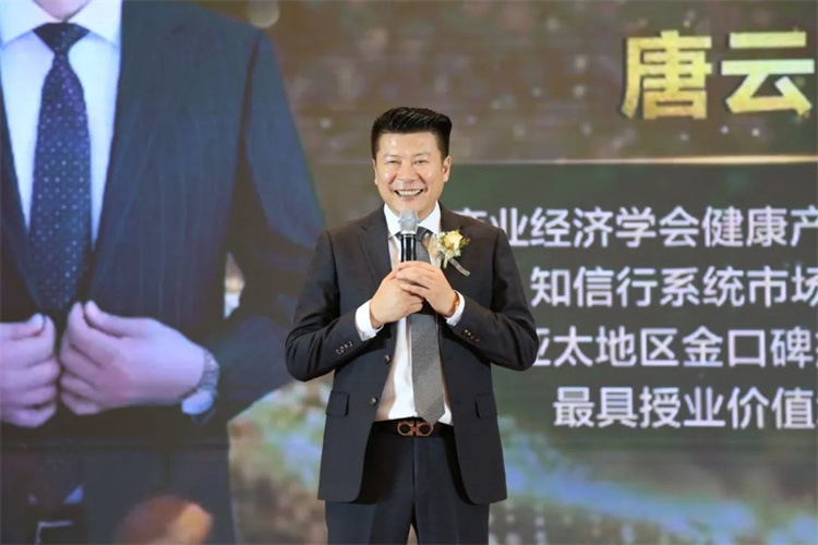 1728979203471683.jpg 16.jpg