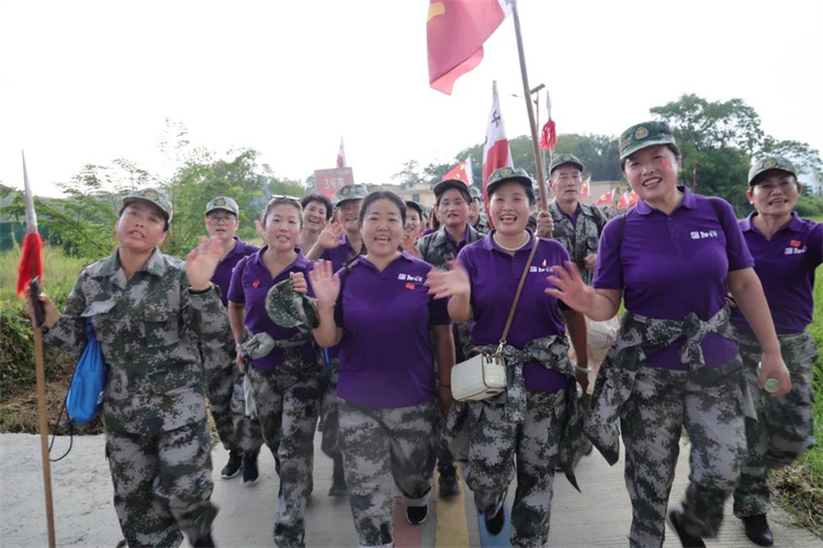 1729577436882369.jpg 105.jpg