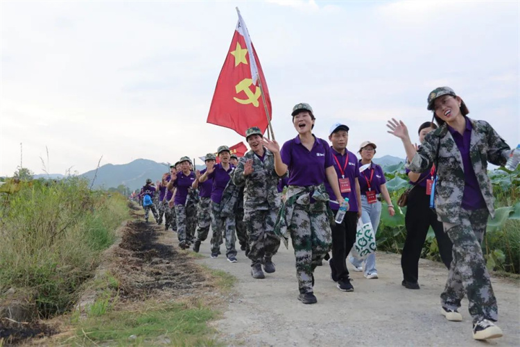 1729577456840157.jpg 107.jpg