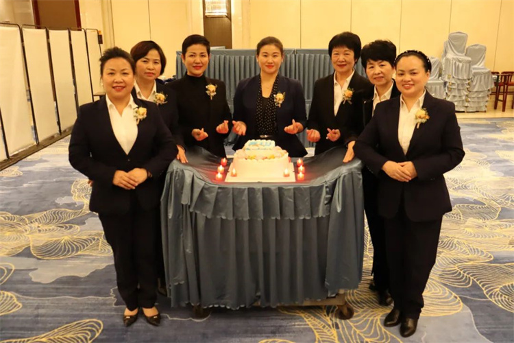 1733900815913113.jpg 60.jpg