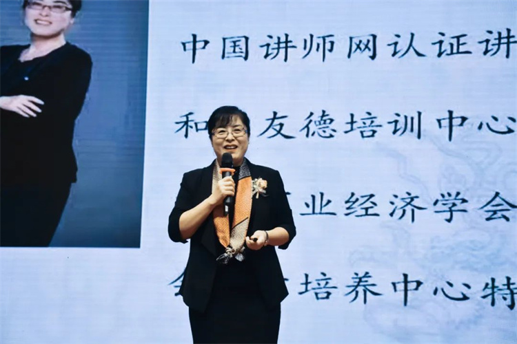 1736996589657469.jpg 14.jpg