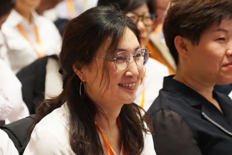 1760778408300992.jpg 57.jpg