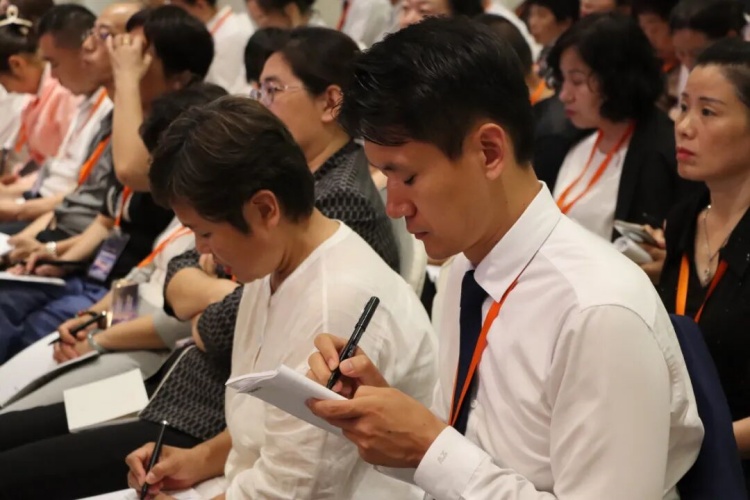 1761100408211433.jpg 54.jpg