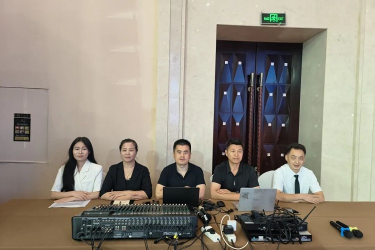 1761100837915843.jpg 100.jpg